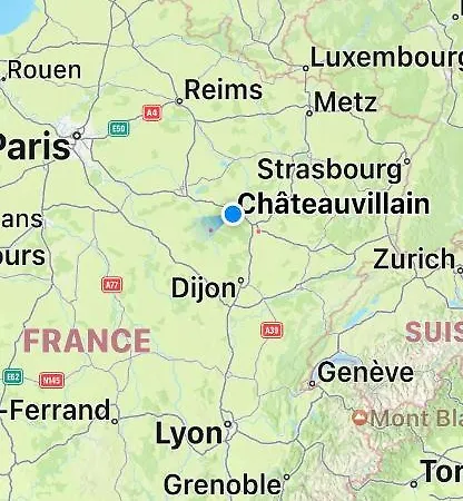 Les Du Castel Daire *