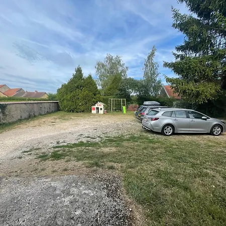 Les Du Castel *