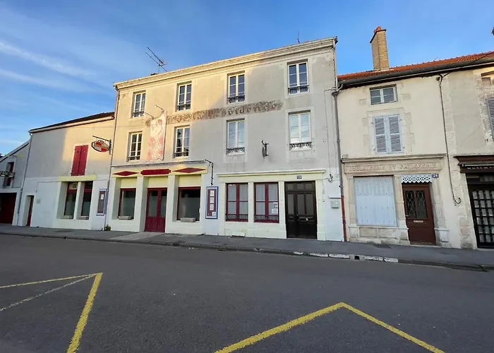 Les Du Castel Apartment